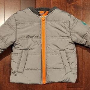 Buckle Me Baby Coat Size 6/9M Carseat Safe Jacket